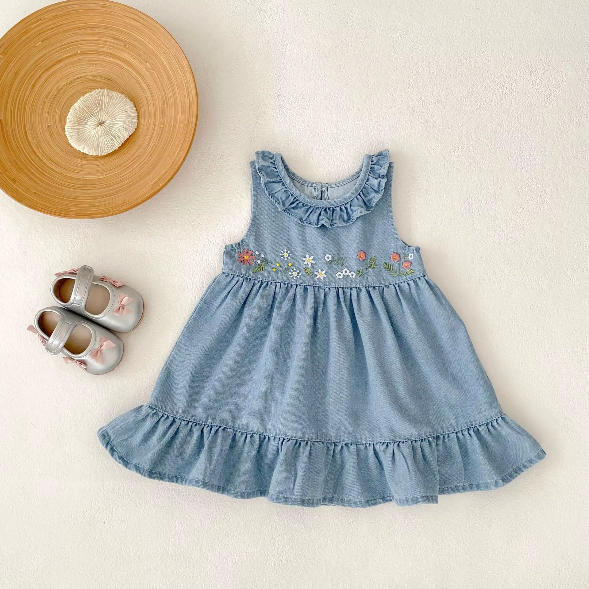Summer New 0-3 Year Old Baby Clothing, Fashionable Denim Dress for Baby Girls, Embroidered Long Skirt