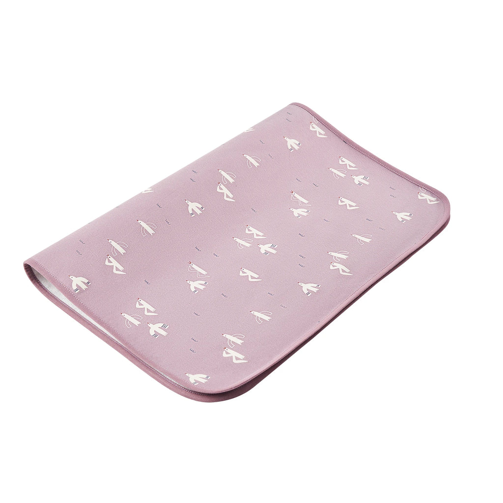 Crib Sheet and Waterproof Baby Protector: Double-Sided