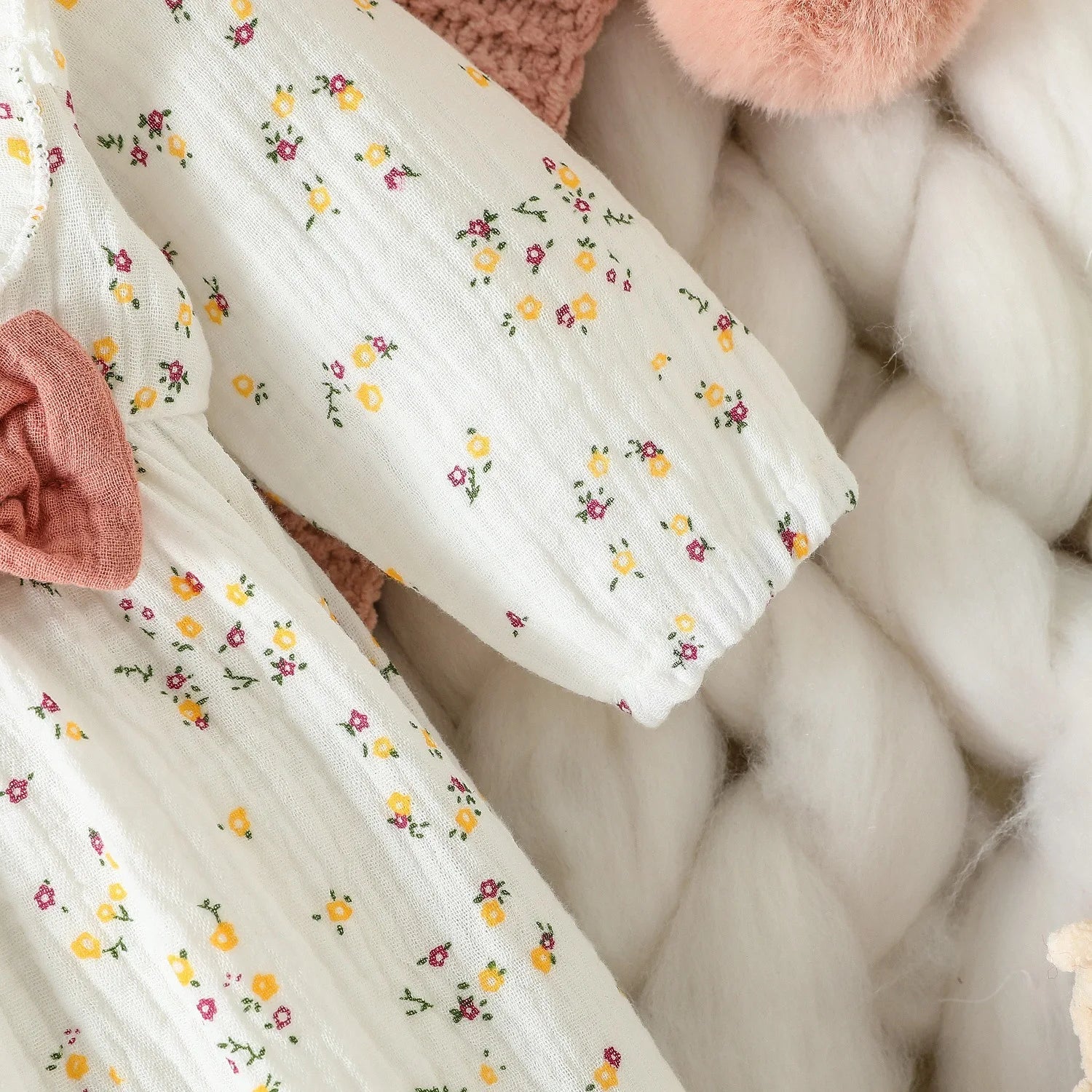 0-6M Newborn Baby Girl Romper Clothes Long Sleeve Flower Bodysuit Costume Lovely Baby Spring Jumpsuit Outfits with Headband 2Pcs